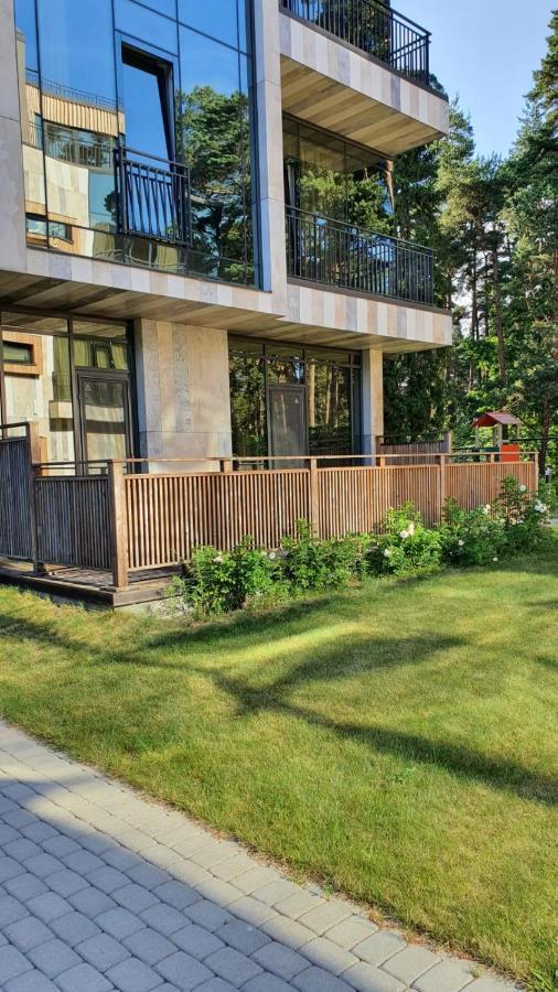 JūrkalneApartamenti Romantikaアパートメント エクステリア 写真